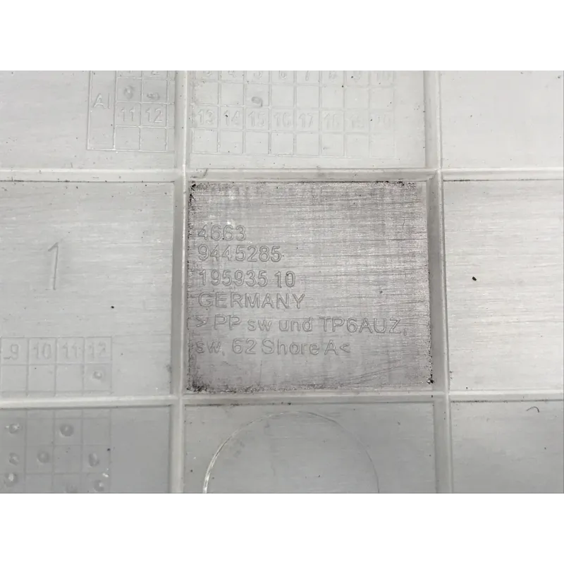 Plancher marche pied gauche BMW CE 04 2021-2024