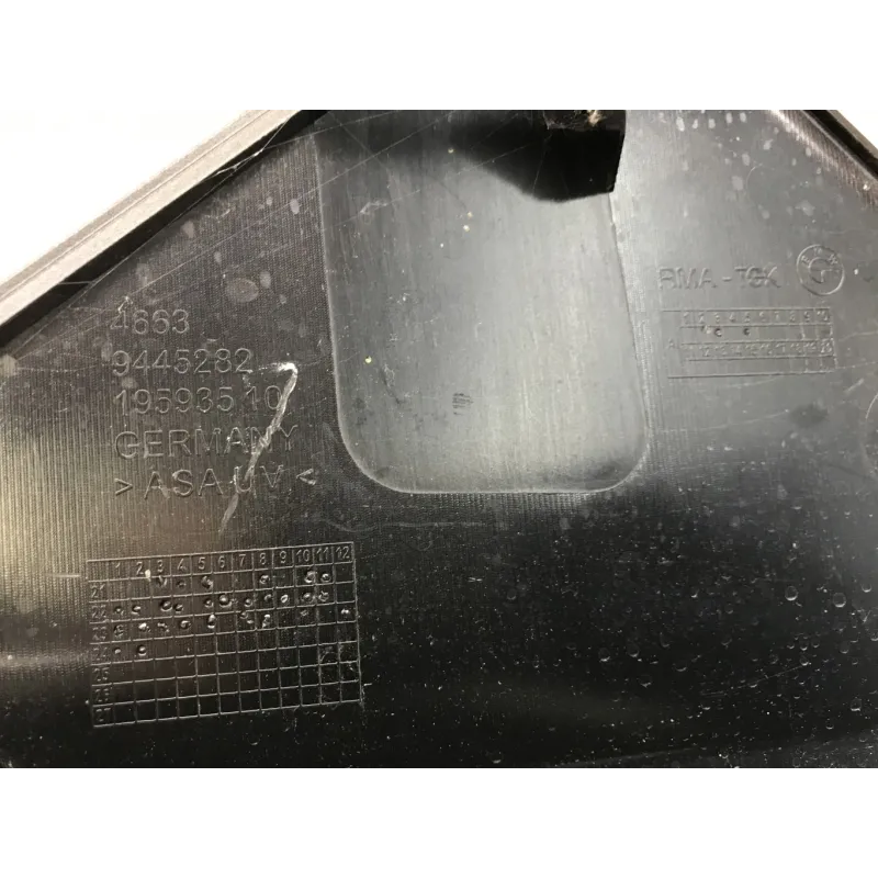 Plancher marche pied gauche BMW CE 04 2021-2024