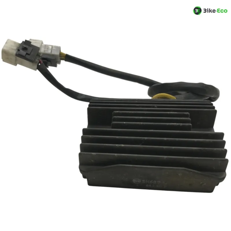 Regulateur charge batterie PIAGGIO MP3 500 LT 2014-2016 SPORT