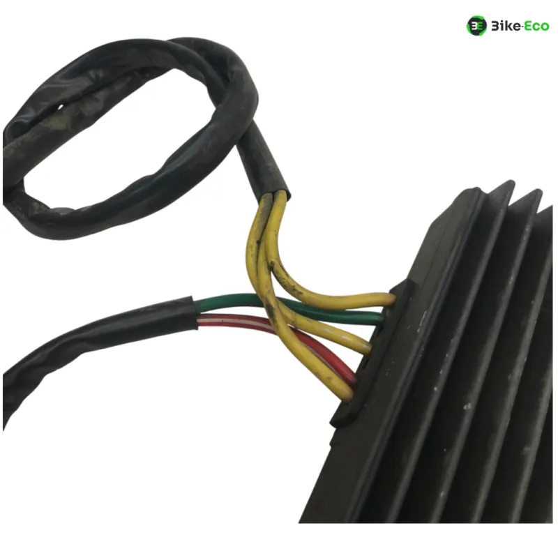 Regulateur charge batterie PIAGGIO MP3 500 LT 2014-2016 SPORT