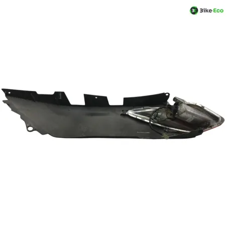 Cache carenage coque arriere droit YAMAHA YPR 250 2010-2013 XMAX