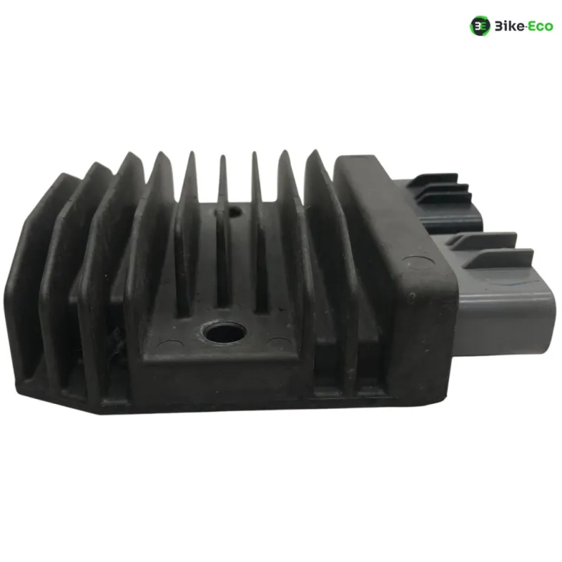 Regulateur charge batterie YAMAHA MT07 700 2018-2020