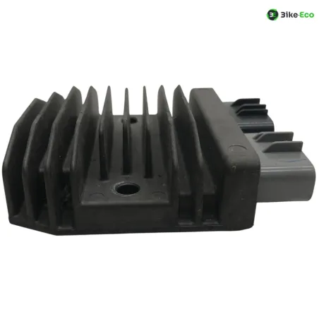 Regulateur charge batterie YAMAHA MT07 700 2018-2020