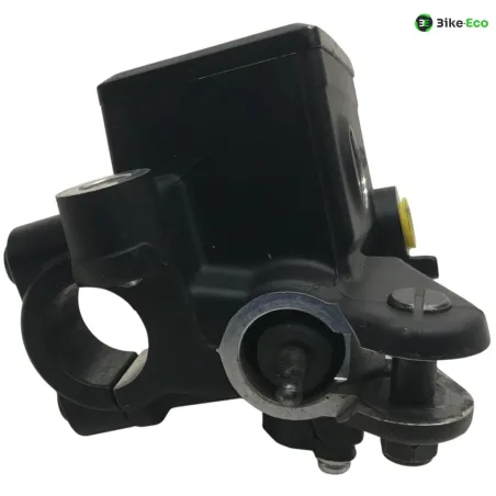 Maitre cylindre frein avant YAMAHA MT07 700 2018-2020