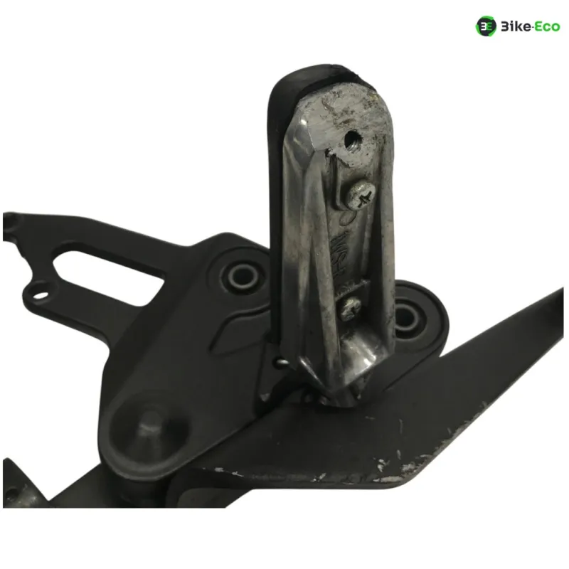 Platine avant droite YAMAHA MT07 700 2018-2020