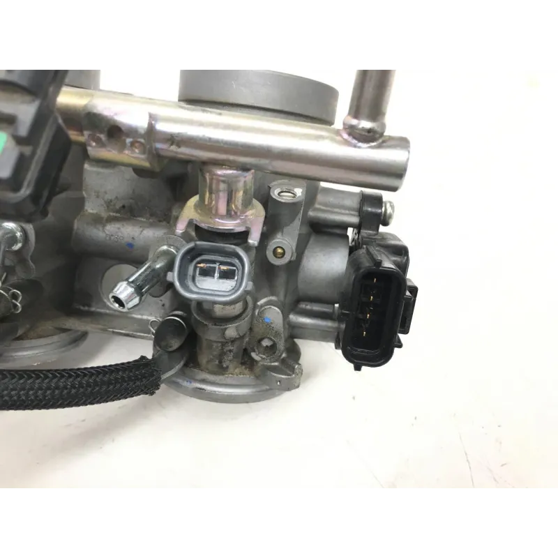 Rampe d'injection YAMAHA FJR 1300 2016-2020