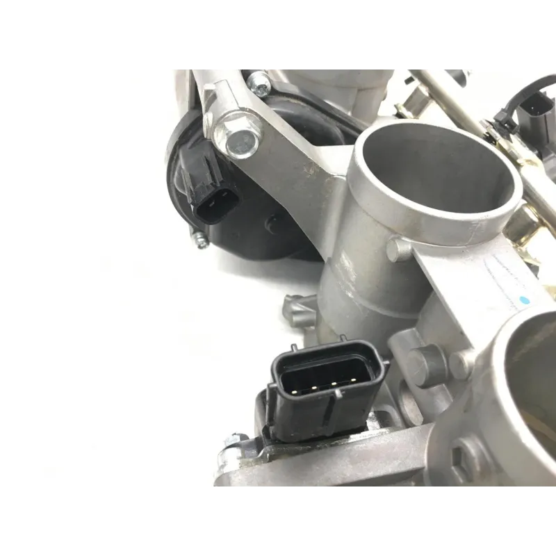 Rampe d'injection YAMAHA FJR 1300 2016-2020