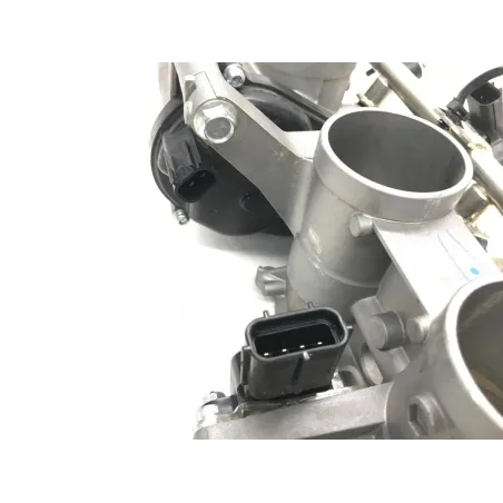 Rampe d'injection YAMAHA FJR 1300 2016-2020
