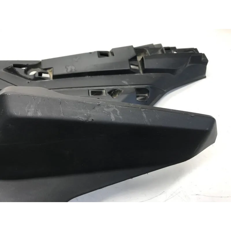 Plancher marche pied gauche BMW C 400 GT 2018-2020