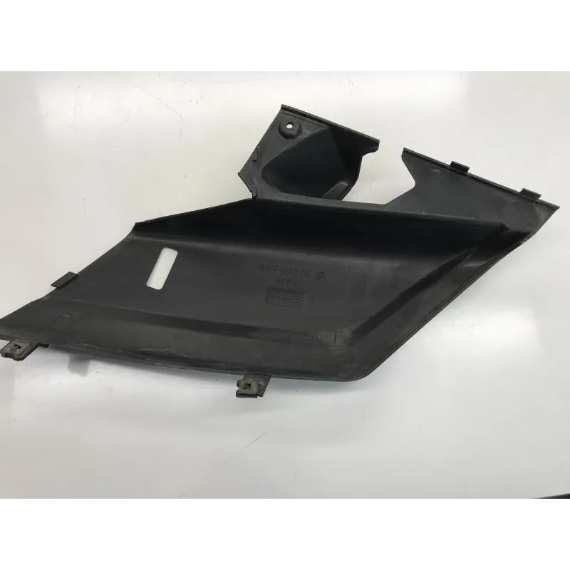 Cache carenage sous selle droit gauche YAMAHA YPR 125 2006-2009 XMAX