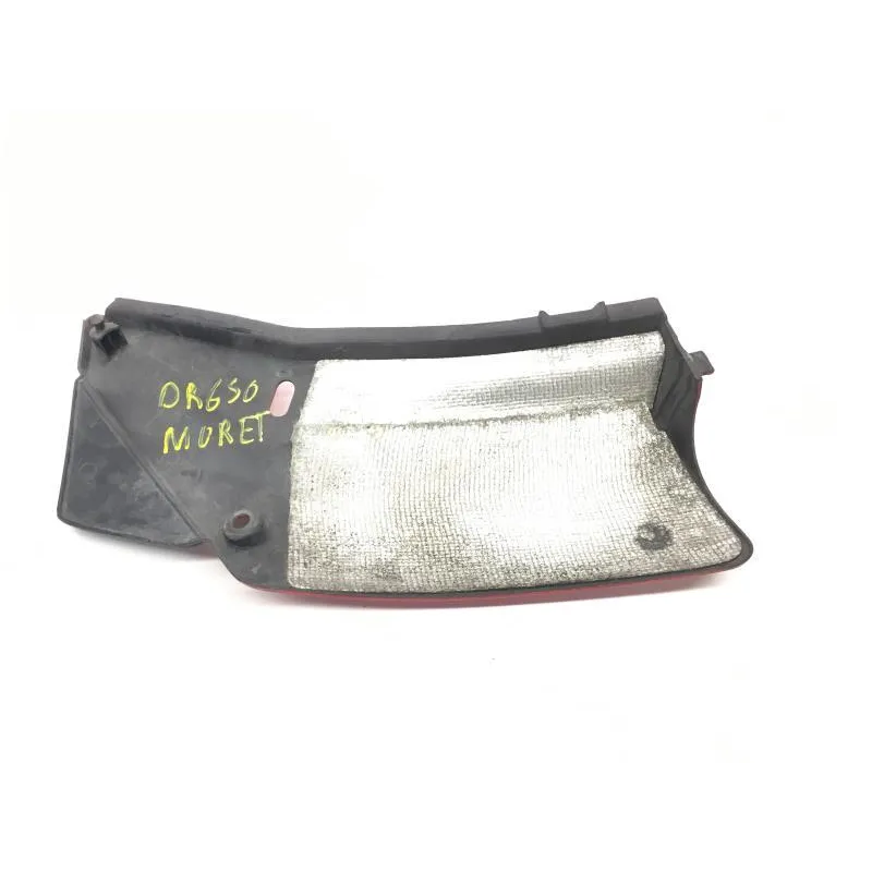 Cache carenage sous selle droit SUZUKI DR 650 RS 1990-1995