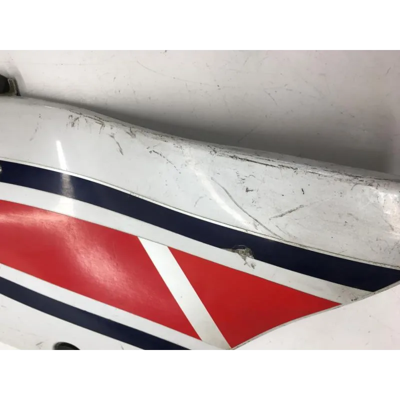 Cache carenage coque arriere droit YAMAHA FZ 600 1986-1988