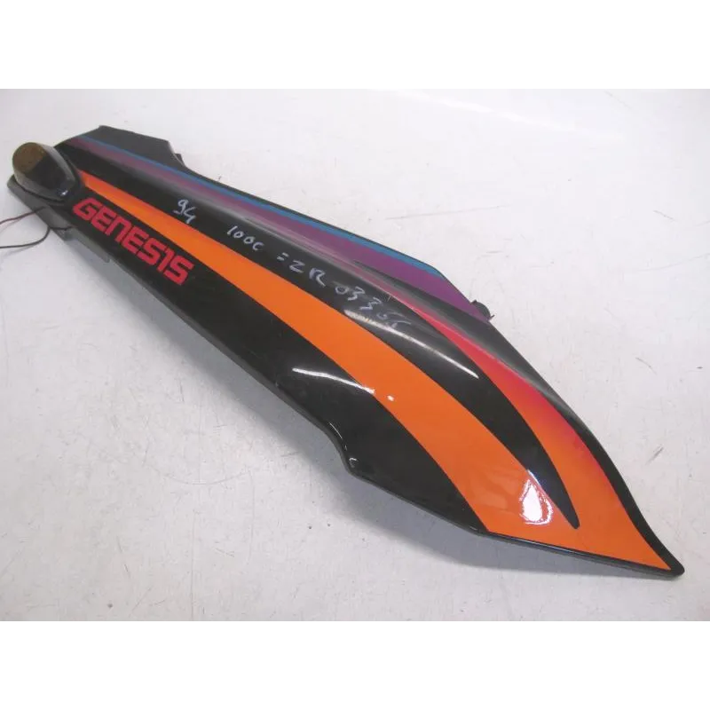 Cache carenage coque arriere droit YAMAHA FZR 1000 1991-1995