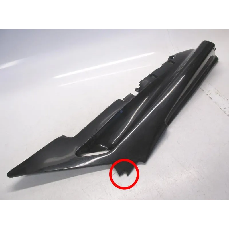 Cache carenage coque arriere gauche KAWASAKI ZZR 1100 1990-1992
