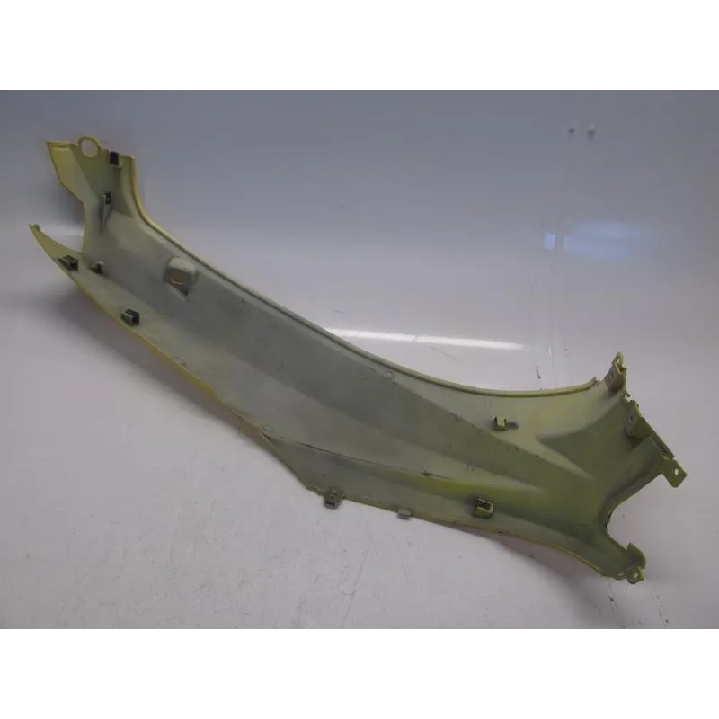 Cache carenage coque arriere gauche PEUGEOT TWEET 125 2009-2014