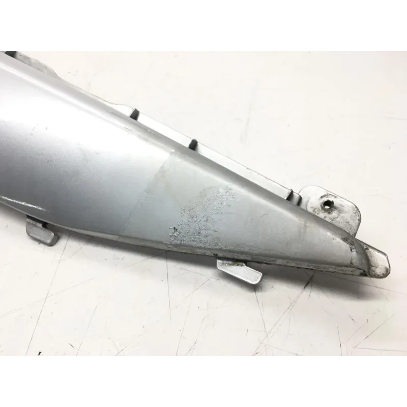 Cache carenage coque arriere droit SUZUKI AN 400 2003-2006 BURGMAN