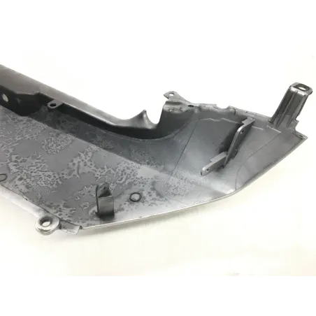 Cache carenage coque arriere droit SUZUKI AN 400 2003-2006 BURGMAN