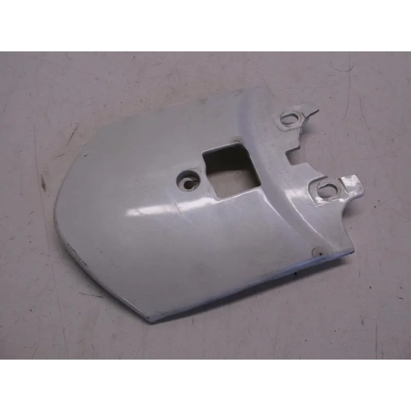 Cache jonction coque arriere QUADRO 350 D 2011-2012