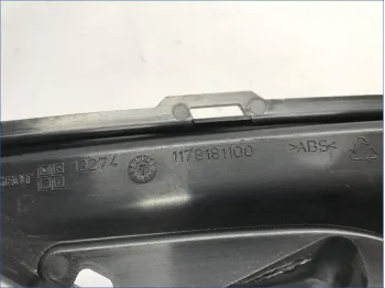 Cache lateral gauche PEUGEOT METROPOLIS 400 2013-2016