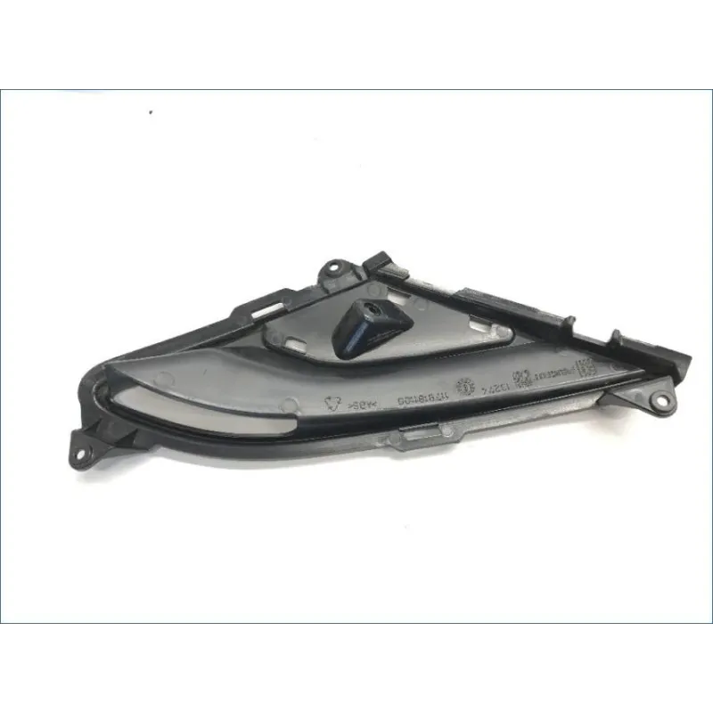 Cache lateral gauche PEUGEOT METROPOLIS 400 2013-2016