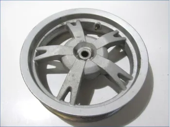 Jante arriere PEUGEOT KISBEE 50 2011-2012 4T