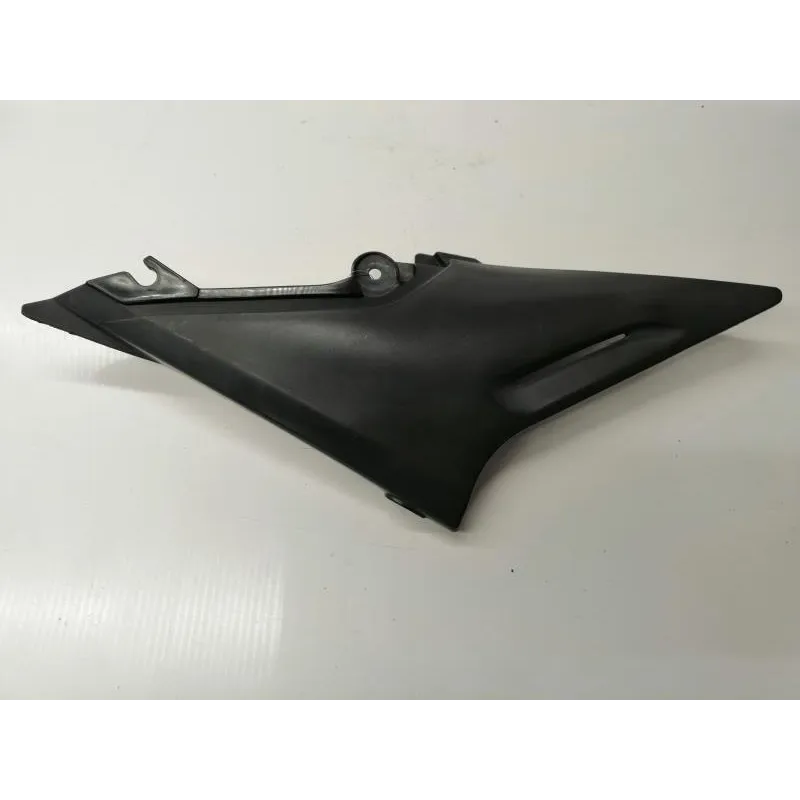 Cache carenage sous selle droit YAMAHA XJ 600 N 1995-1998
