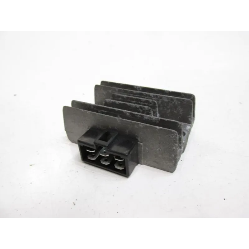 Regulateur charge batterie PIAGGIO X9 EVO 125 2003-2007