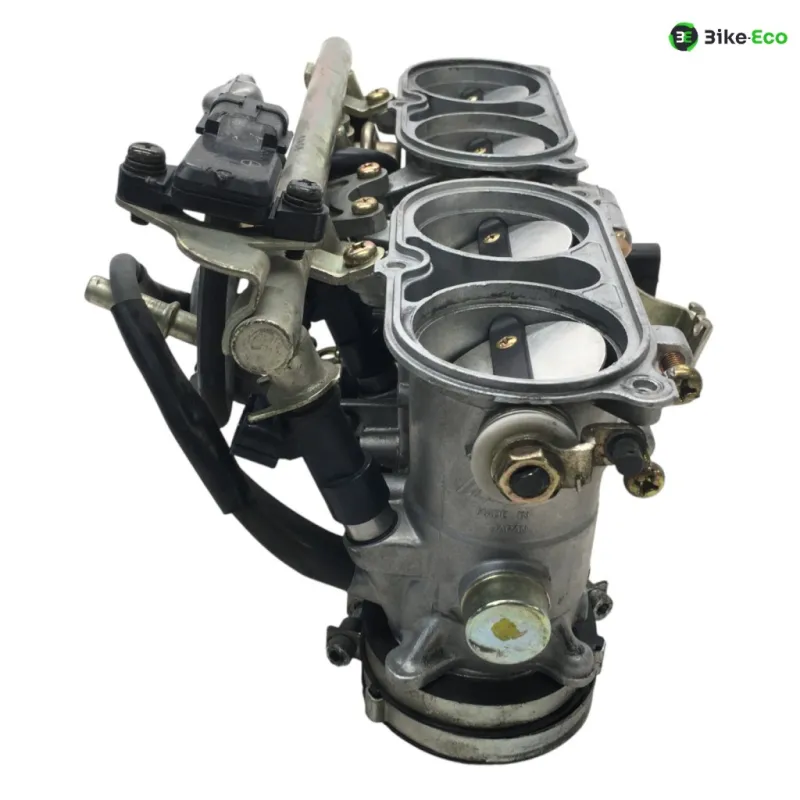 Rampe d'injection YAMAHA YZF 1000 2004-2006 R1