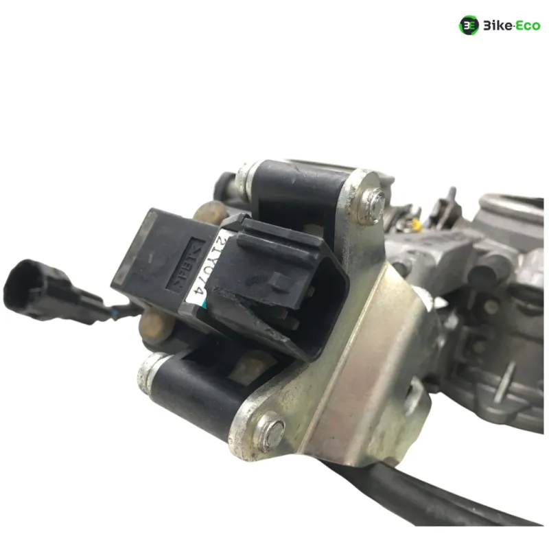 Rampe d'injection TRIUMPH STREET TRIPLE 675 2007-2011
