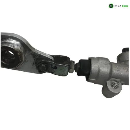 Maitre cylindre frein arriere etrier KAWASAKI ER6 650 2009-2011 N