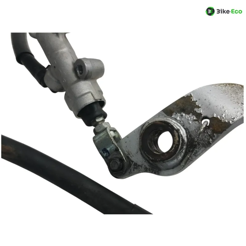Maitre cylindre frein arriere etrier KAWASAKI ER6 650 2009-2011 N