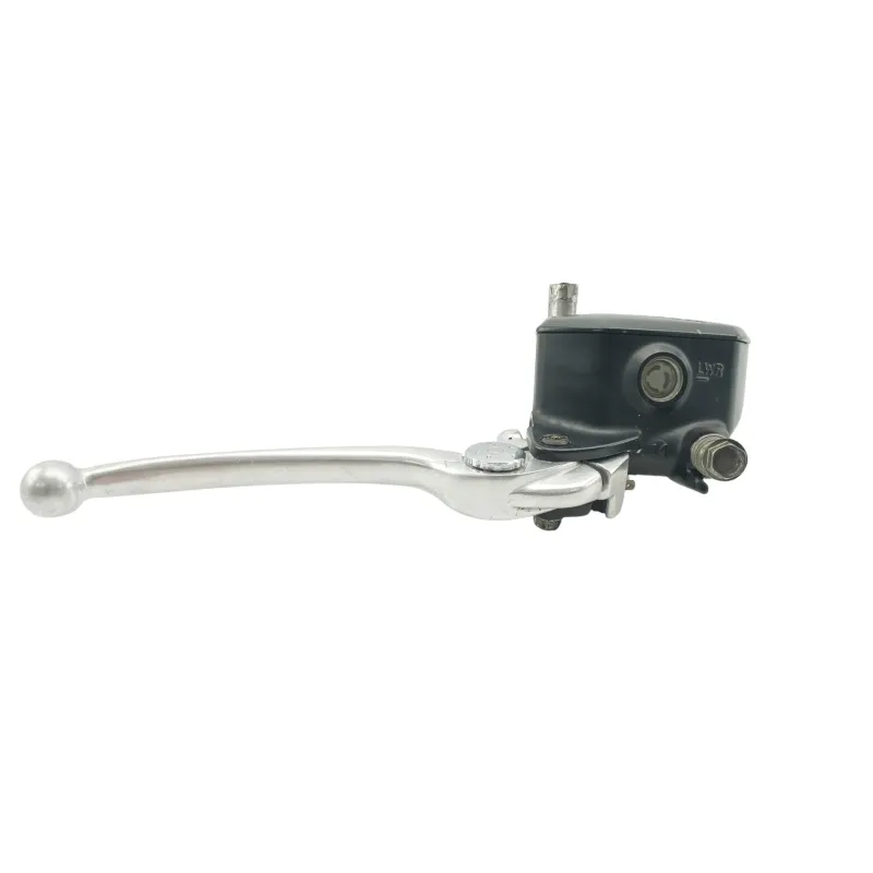 Maitre cylindre frein avant KAWASAKI ER6 650 N 2012 - 2016