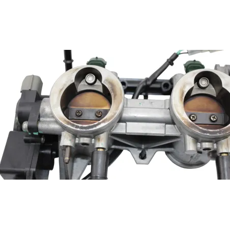 Rampe d'injection KAWASAKI ER6 650 F ABS 2012 - 2016