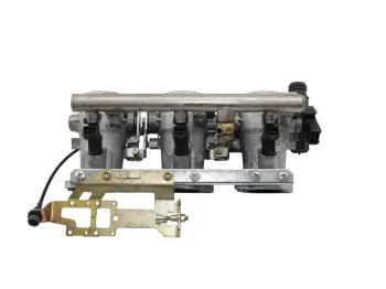Rampe d'injection BENELLI TNT 1130 TORNADO 2006 - 2010