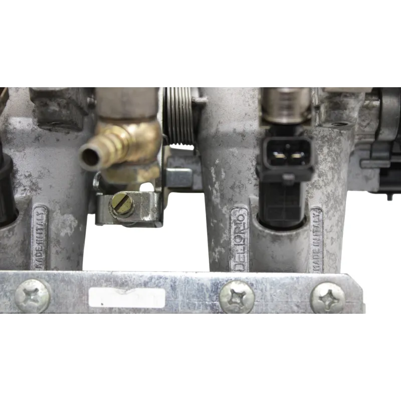 Rampe d'injection BENELLI TNT 1130 TORNADO 2006 - 2010