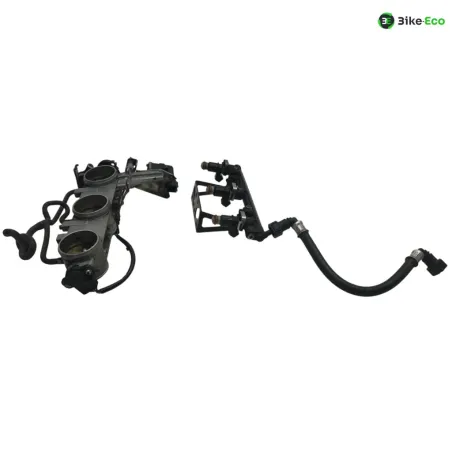 Rampe d'injection TRIUMPH SPEED TRIPLE 1050 2005-2007