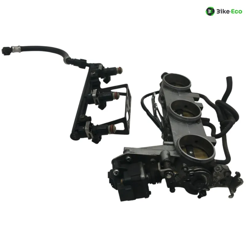 Rampe d'injection TRIUMPH SPEED TRIPLE 1050 2005-2007