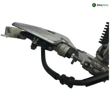 Platine avant droite SUZUKI GSF 600 2000-2004 BANDIT S