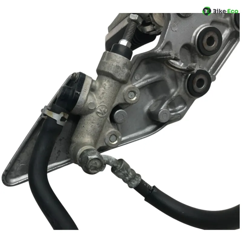 Platine avant droite SUZUKI GSF 600 2000-2004 BANDIT S