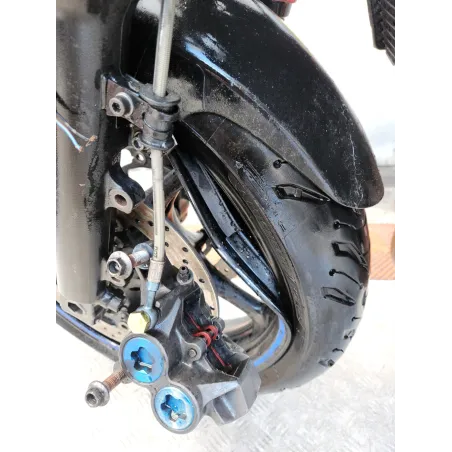 YAMAHA YZF 600 R6