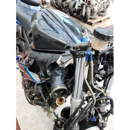 YAMAHA YZF 600 R6