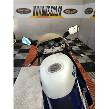 SUZUKI RGV 250