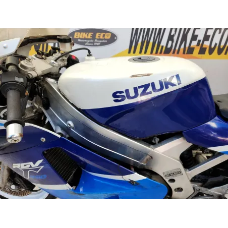 SUZUKI RGV 250