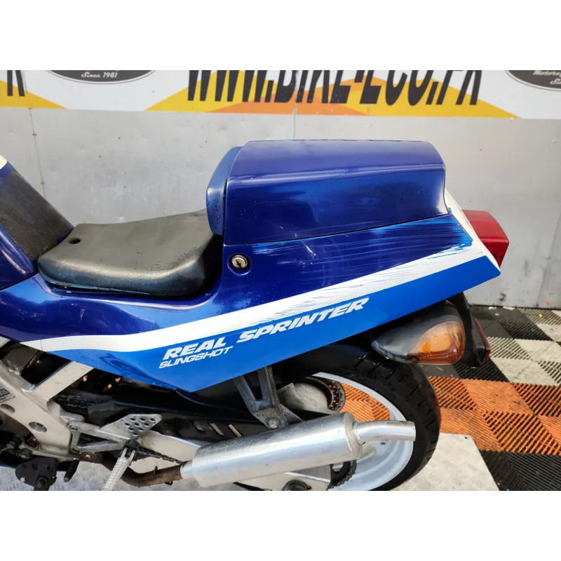 SUZUKI RGV 250