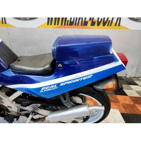 SUZUKI RGV 250