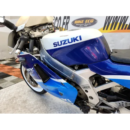 SUZUKI RGV 250