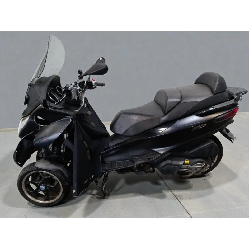 PIAGGIO MP3 500