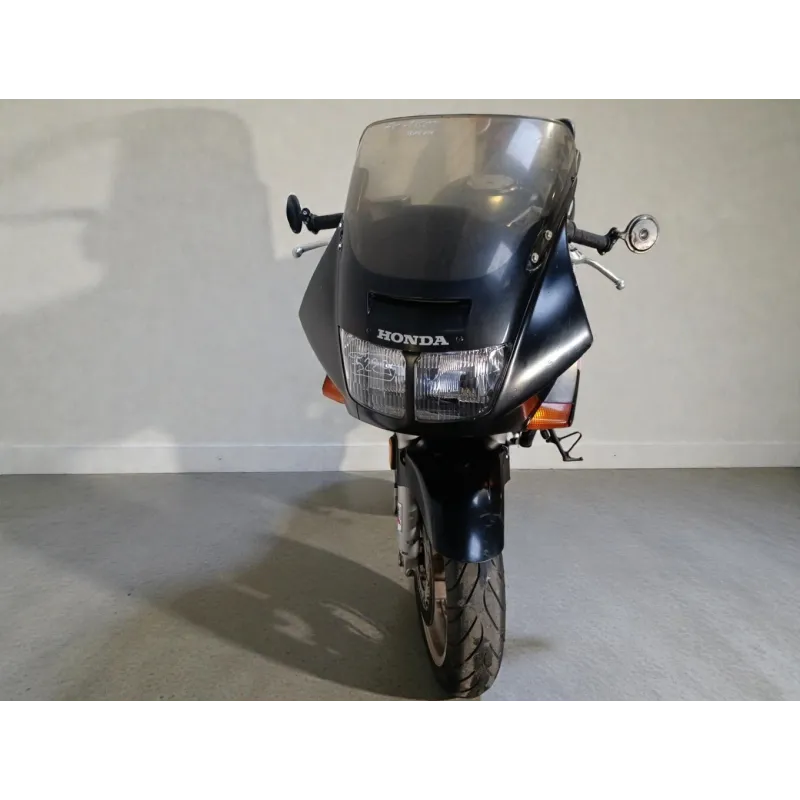 HONDA VFR 750 F