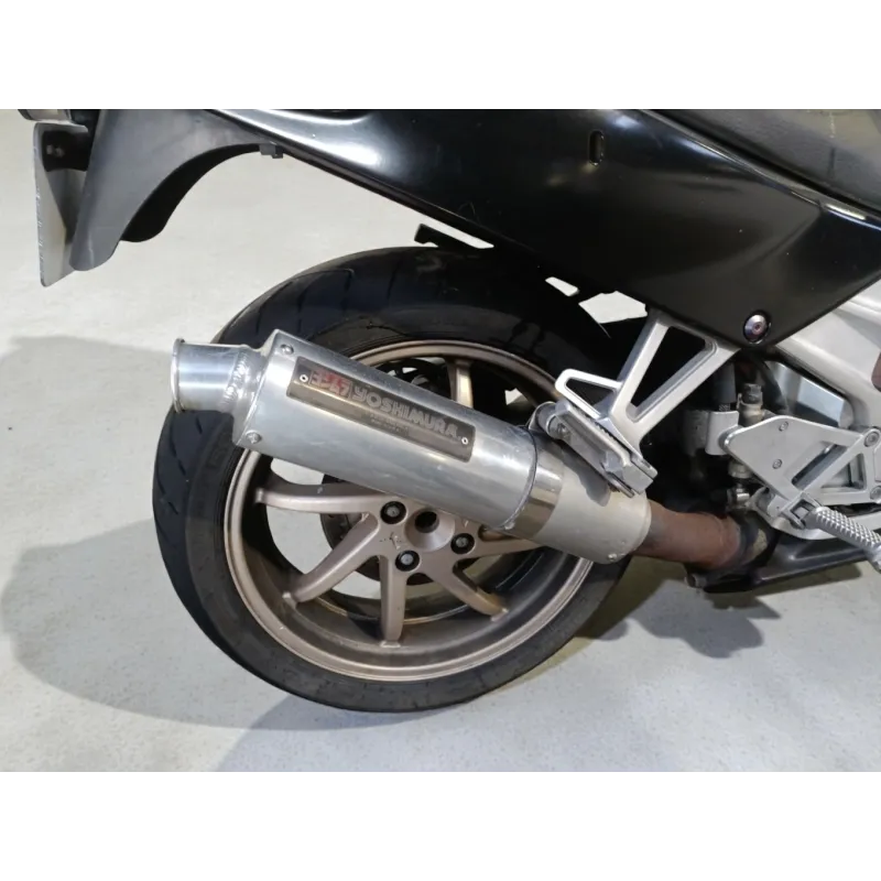 HONDA VFR 750 F