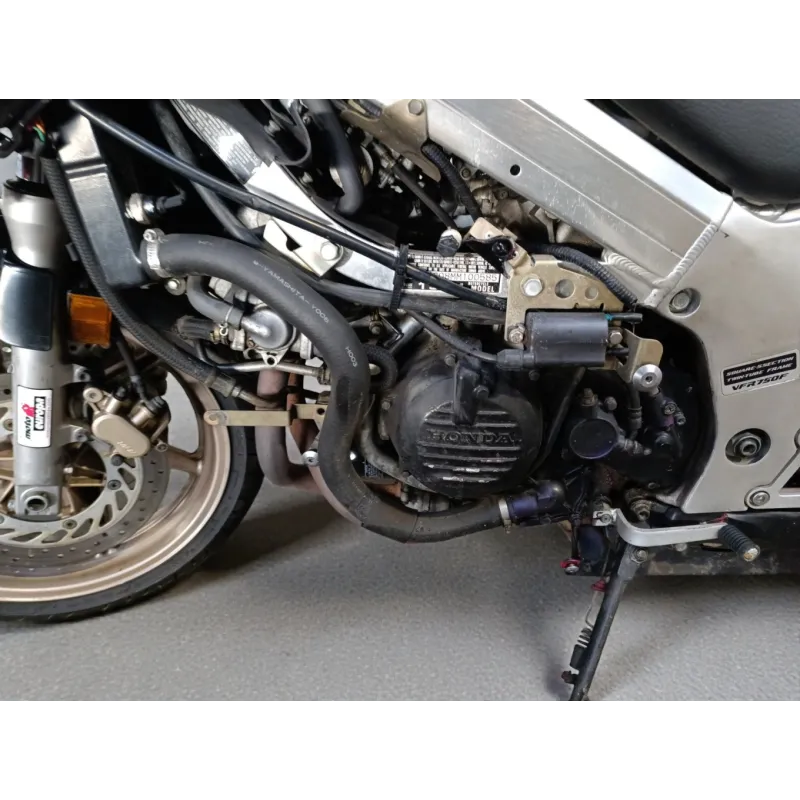 HONDA VFR 750 F